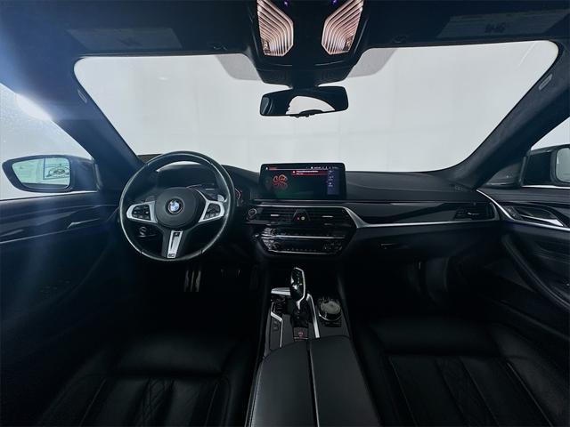 used 2022 BMW M550 car