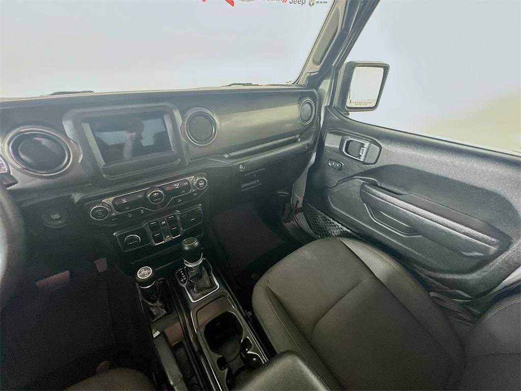 used 2023 Jeep Gladiator car, priced at $29,235