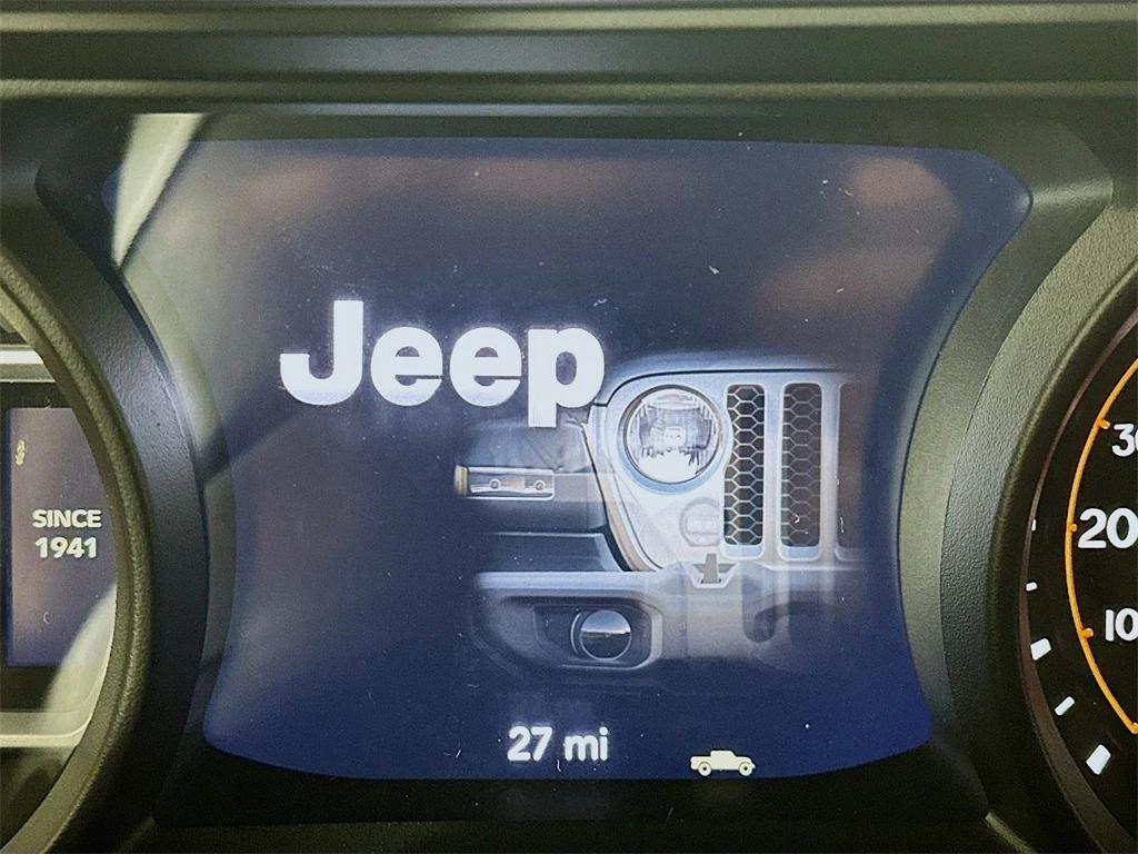 new 2025 Jeep Gladiator car, priced at $44,623