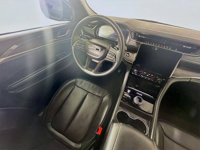 used 2024 Jeep Grand Cherokee L car, priced at $35,935