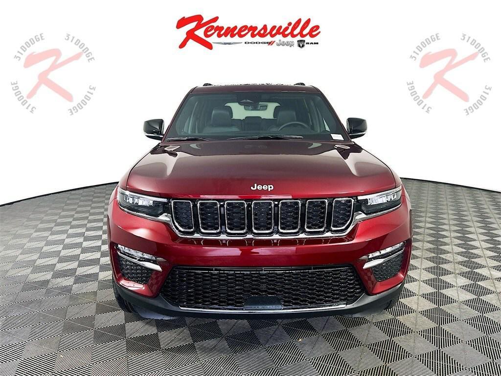 new 2025 Jeep Grand Cherokee car, priced at $46,010