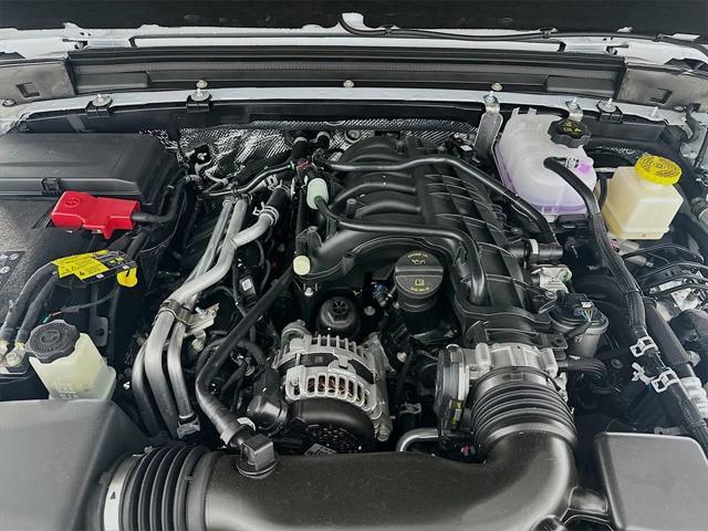 new 2025 Jeep Gladiator car, priced at $39,205