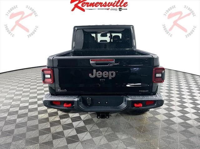 new 2025 Jeep Gladiator car, priced at $64,255