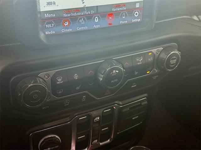used 2022 Jeep Wrangler Unlimited car, priced at $32,935