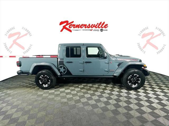 new 2025 Jeep Gladiator car, priced at $54,890