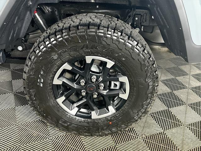 new 2025 Jeep Gladiator car, priced at $54,890