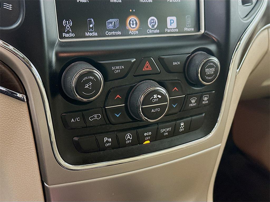 used 2017 Jeep Grand Cherokee car, priced at $13,485