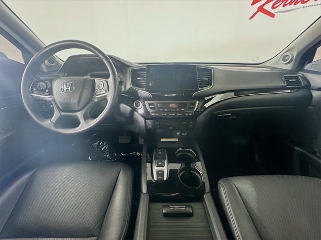 used 2022 Honda Pilot car, priced at $35,935