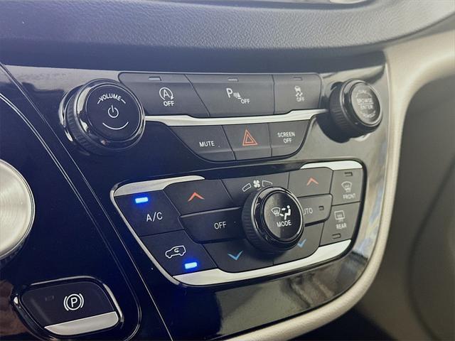 used 2020 Chrysler Pacifica car, priced at $16,985