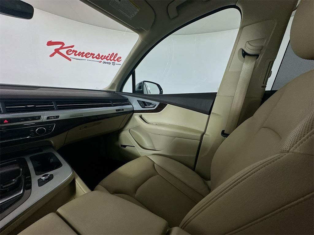used 2019 Audi Q7 car, priced at $15,885