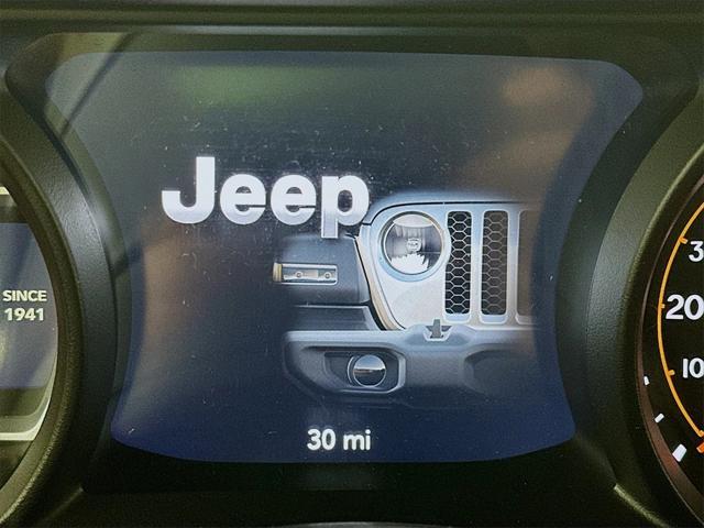 new 2025 Jeep Gladiator car, priced at $54,749