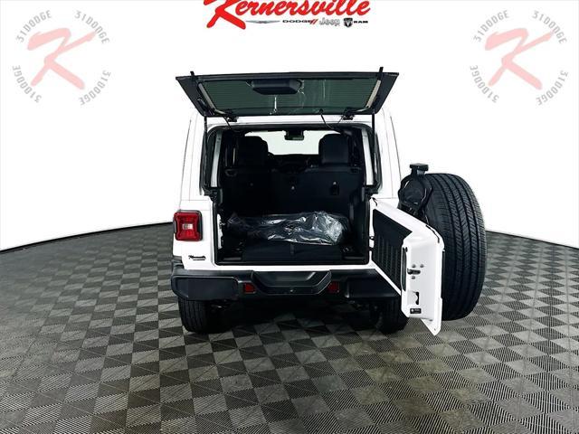 new 2025 Jeep Wrangler car, priced at $55,062