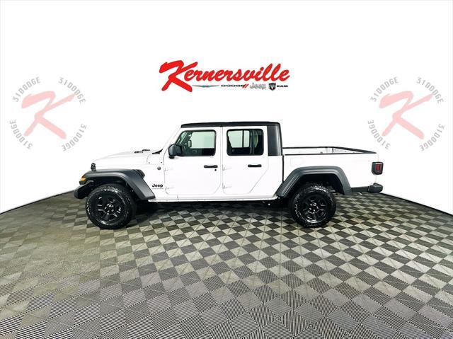 new 2024 Jeep Gladiator car, priced at $39,737