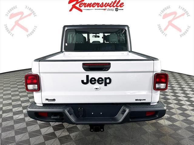 new 2024 Jeep Gladiator car, priced at $40,393