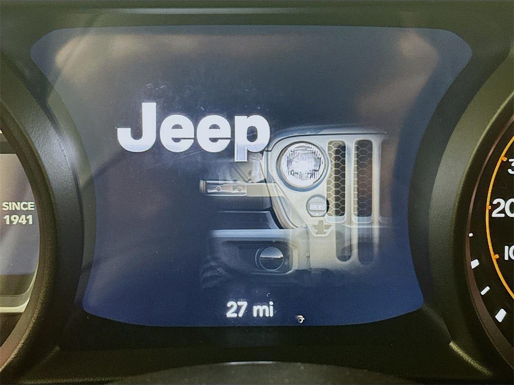 new 2025 Jeep Gladiator car, priced at $45,924