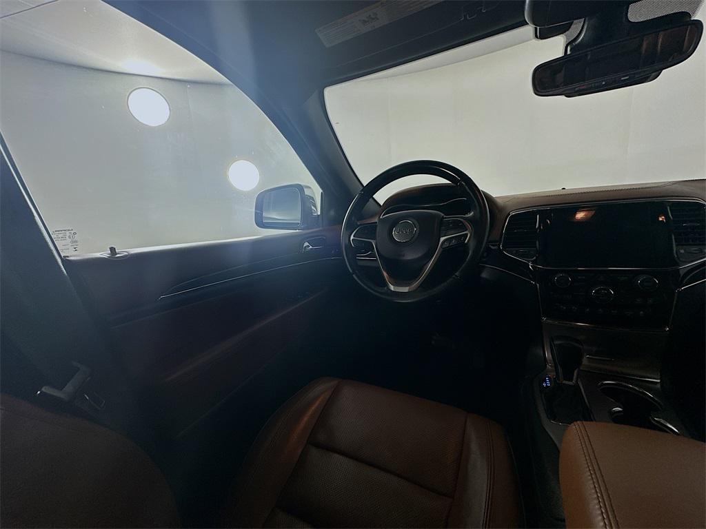 used 2021 Jeep Grand Cherokee car, priced at $25,935