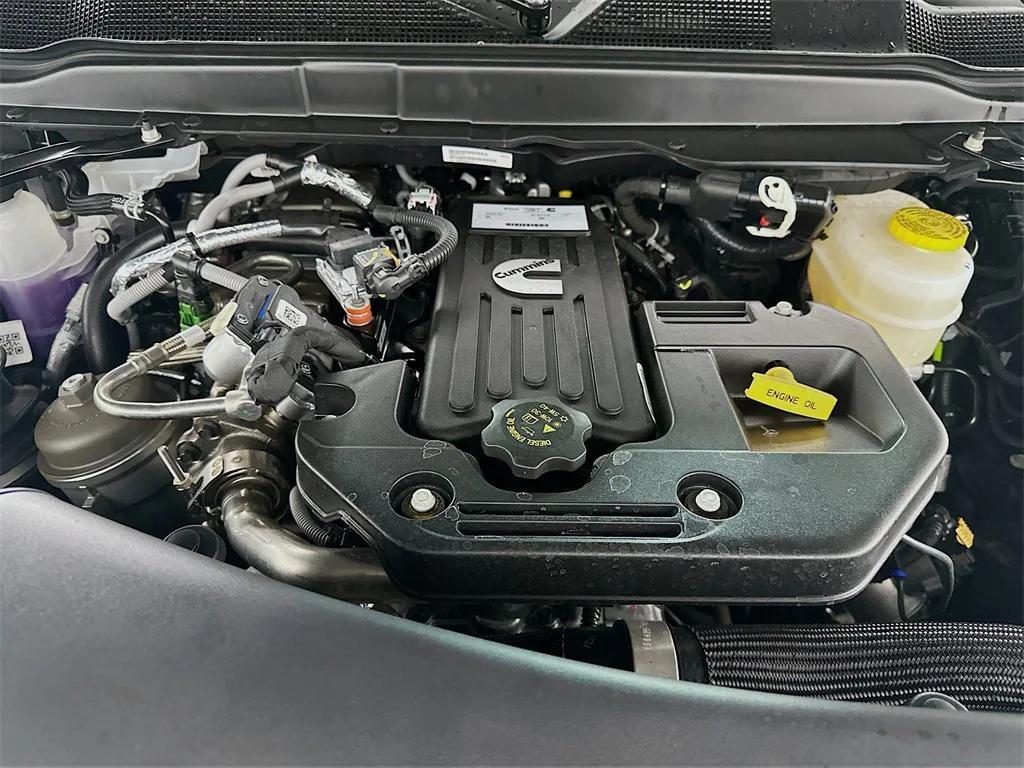 new 2025 Ram 3500 car, priced at $78,325