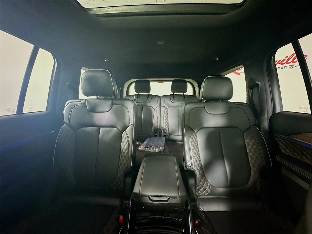 new 2025 Jeep Grand Cherokee L car, priced at $59,409