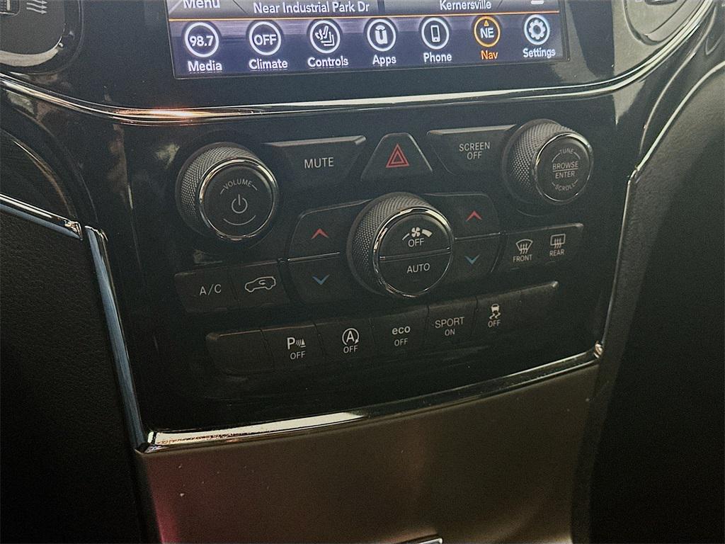 used 2020 Jeep Grand Cherokee car, priced at $21,535