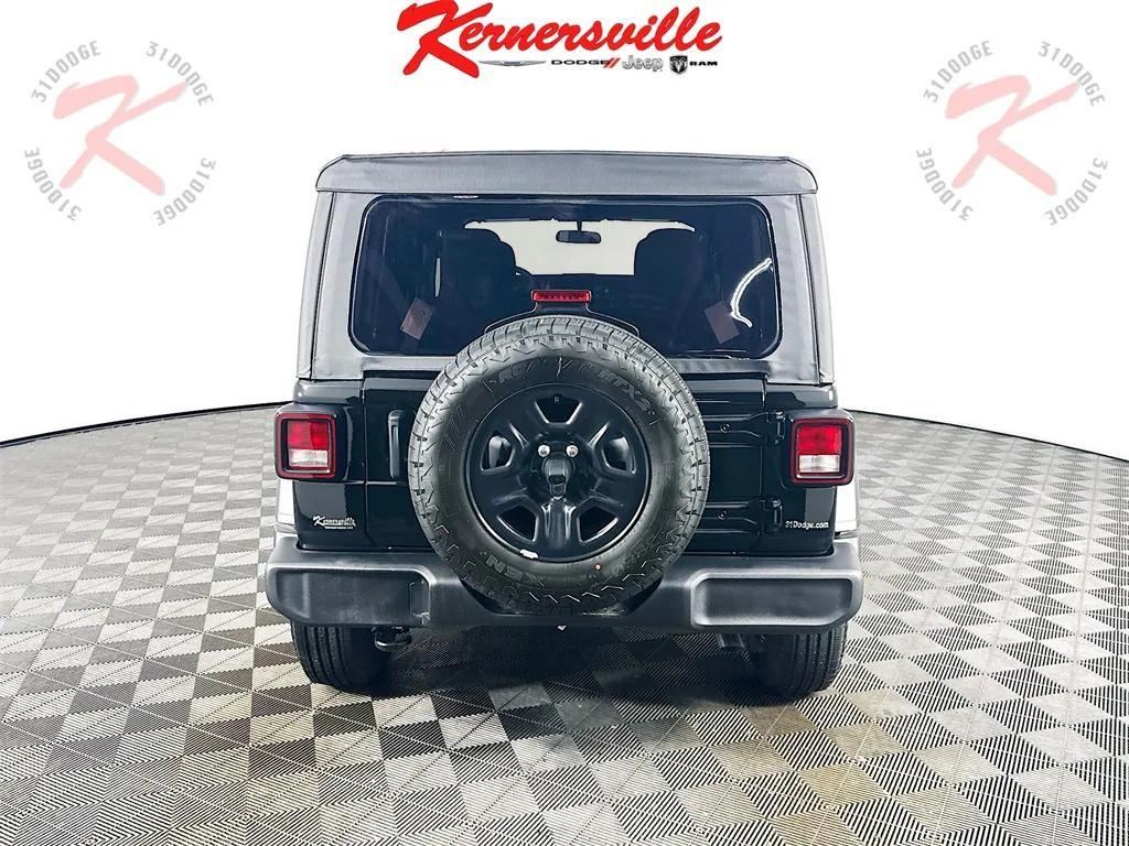 new 2026 Jeep Wrangler car, priced at $41,004