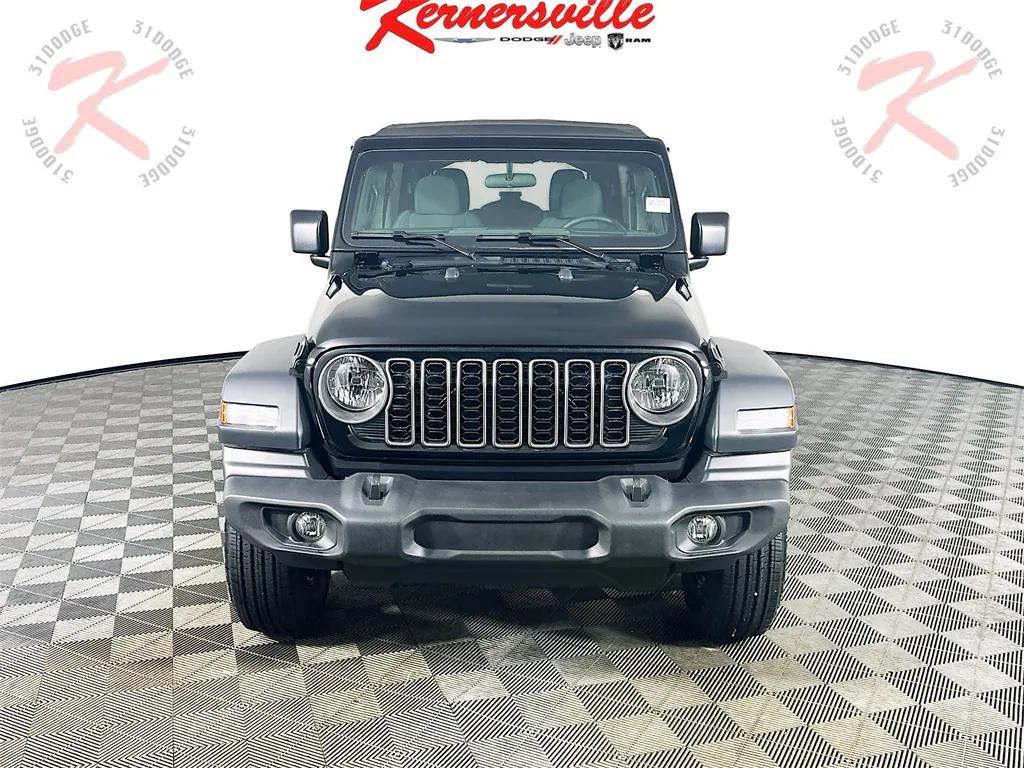 new 2026 Jeep Wrangler car, priced at $41,004