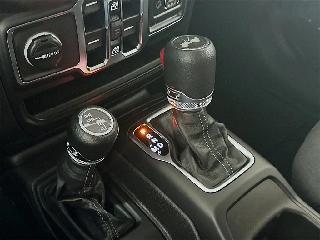 new 2026 Jeep Wrangler car, priced at $41,004