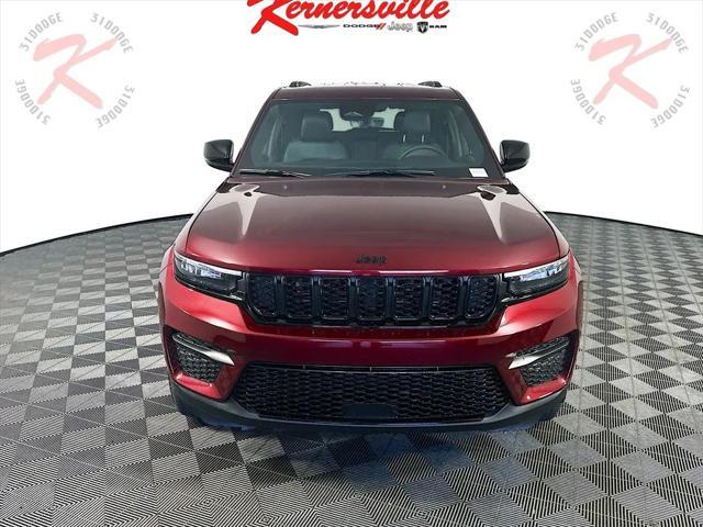 new 2025 Jeep Grand Cherokee car, priced at $42,138