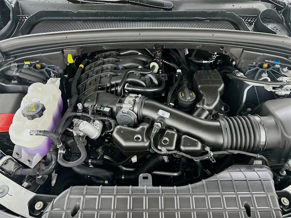 new 2025 Jeep Grand Cherokee car, priced at $57,708