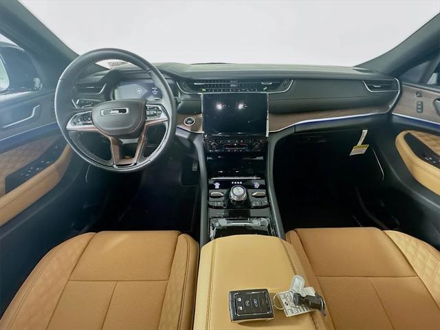 new 2025 Jeep Grand Cherokee car, priced at $63,675