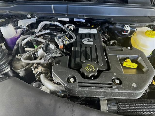 new 2025 Ram 3500 car, priced at $93,082