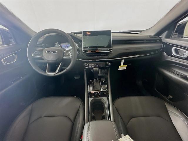 new 2025 Jeep Compass car, priced at $40,105