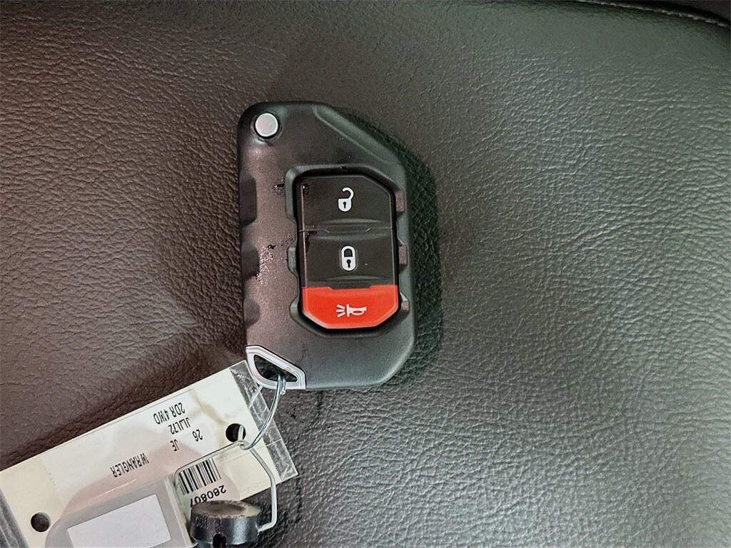 new 2026 Jeep Wrangler car, priced at $39,386