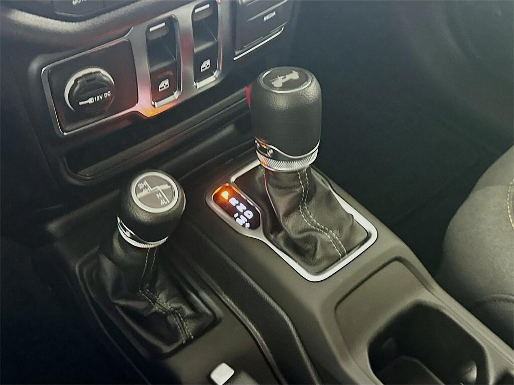 new 2026 Jeep Wrangler car, priced at $39,386