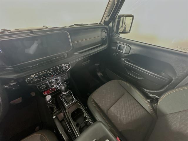 used 2024 Jeep Gladiator car