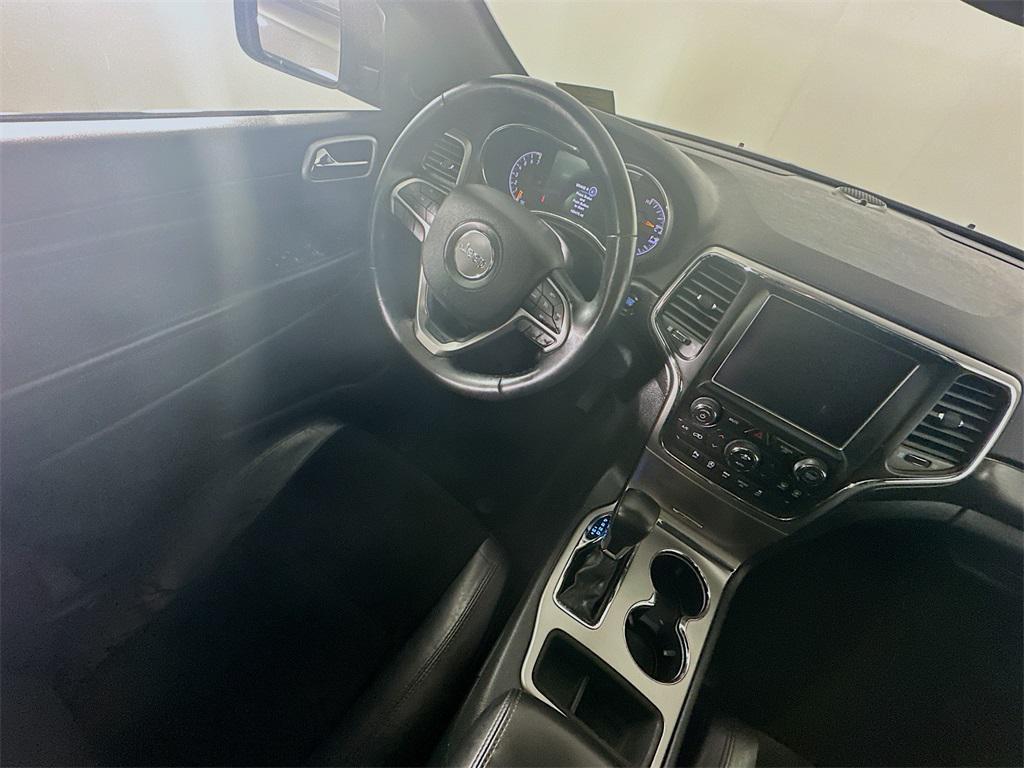 used 2018 Jeep Grand Cherokee car, priced at $15,885
