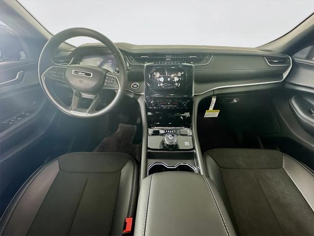 new 2024 Jeep Grand Cherokee car, priced at $38,750