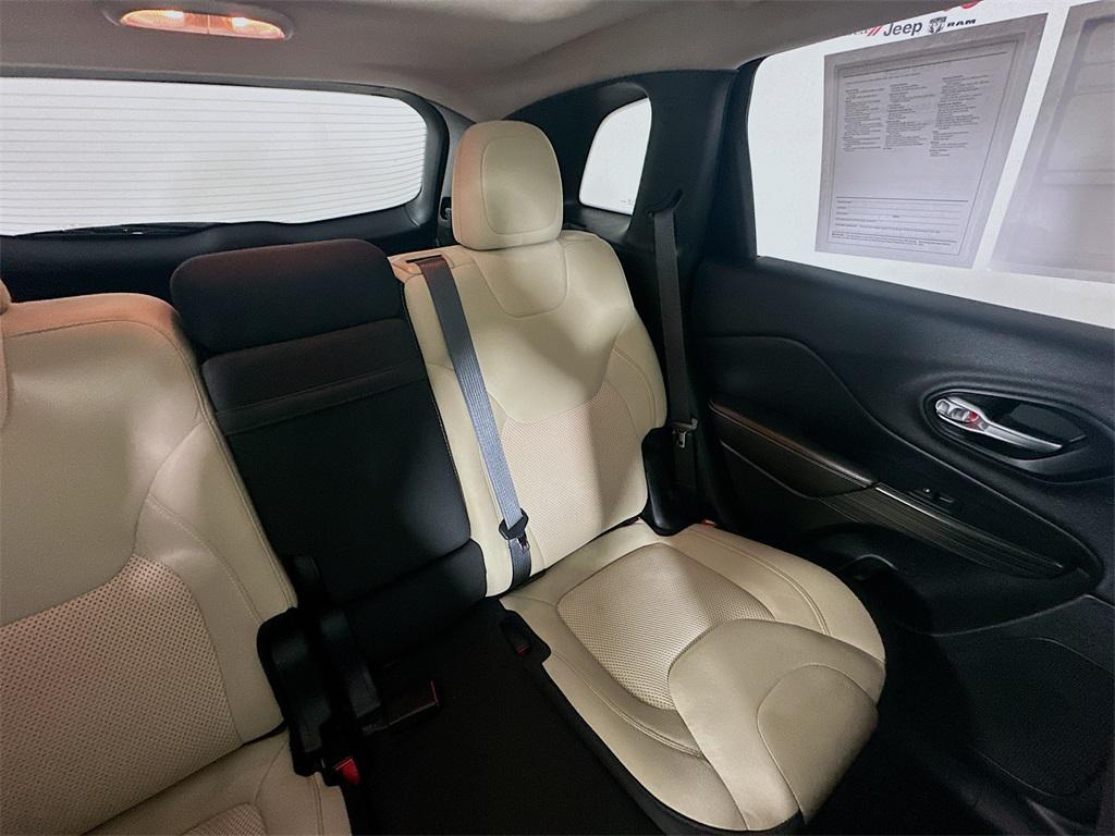 used 2016 Jeep Cherokee car, priced at $12,885