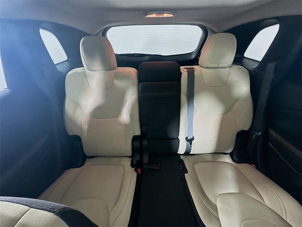 used 2016 Jeep Cherokee car, priced at $12,885