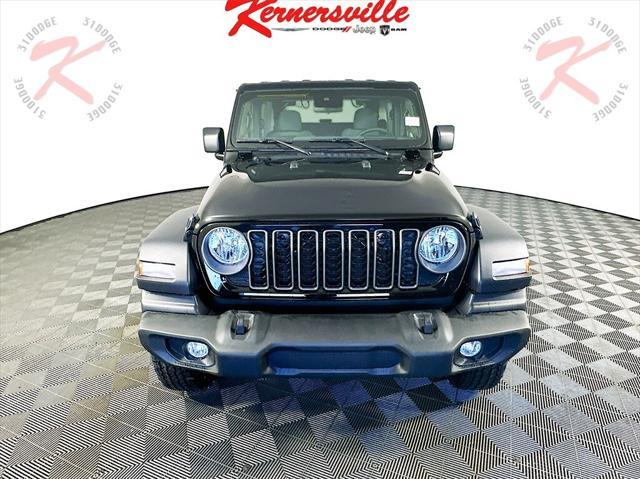 new 2025 Jeep Wrangler car, priced at $39,264