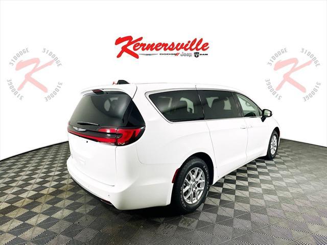 used 2023 Chrysler Pacifica car, priced at $23,835