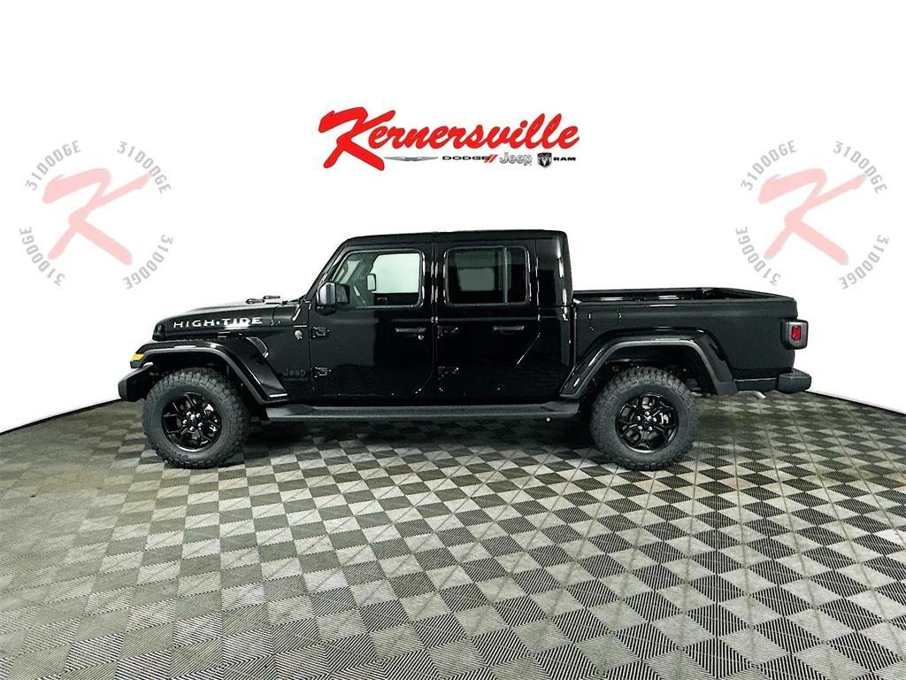 new 2025 Jeep Gladiator car, priced at $45,924