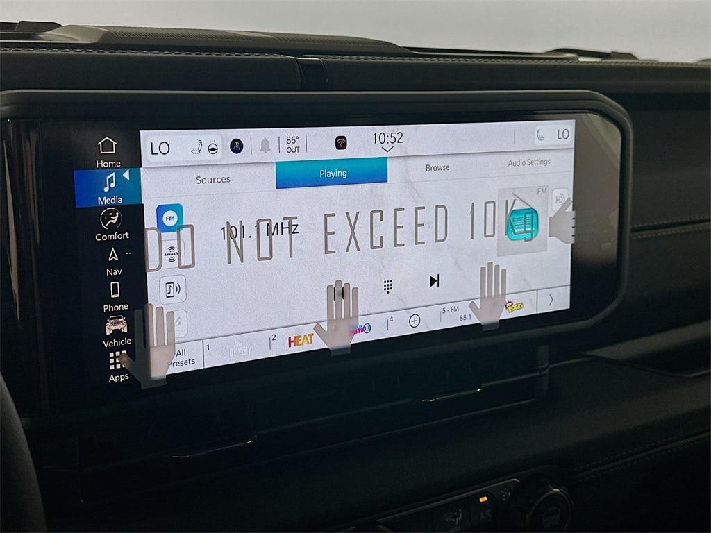new 2025 Jeep Gladiator car, priced at $45,924