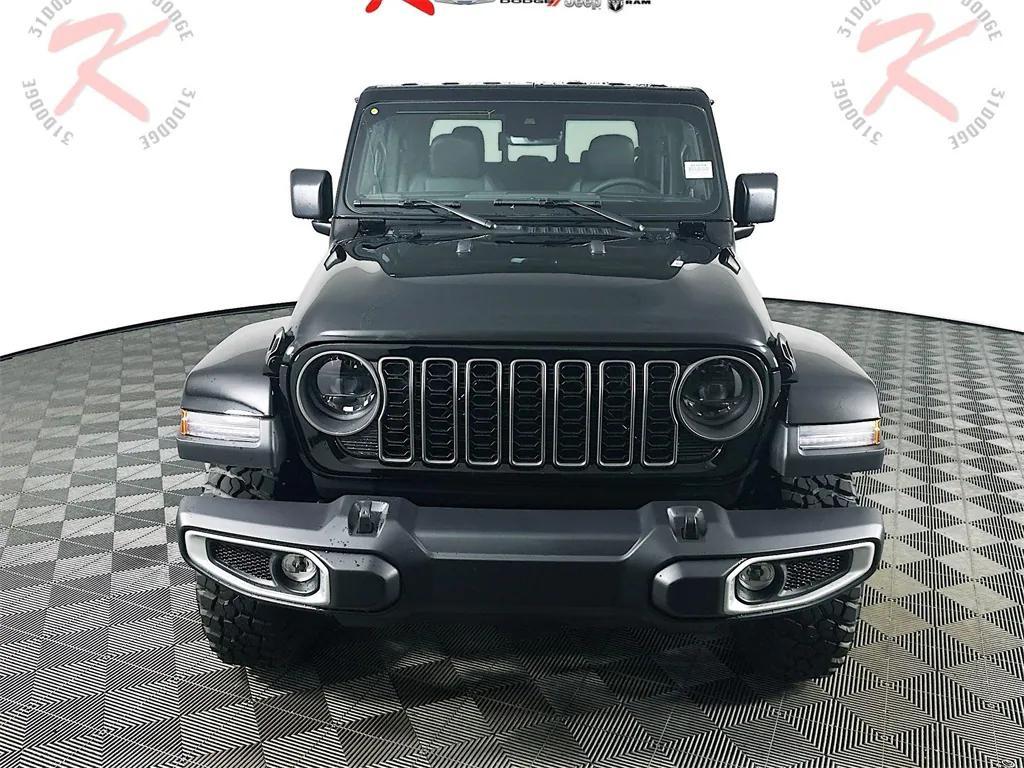 new 2025 Jeep Gladiator car, priced at $45,924