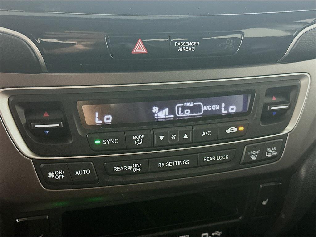 used 2021 Honda Pilot car, priced at $19,685