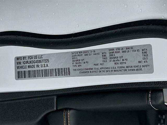 new 2025 Jeep Grand Cherokee L car, priced at $58,152