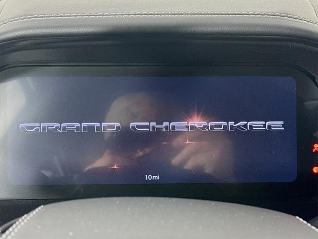 new 2025 Jeep Grand Cherokee L car, priced at $58,152