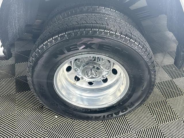 new 2025 Ram 3500 car, priced at $77,012