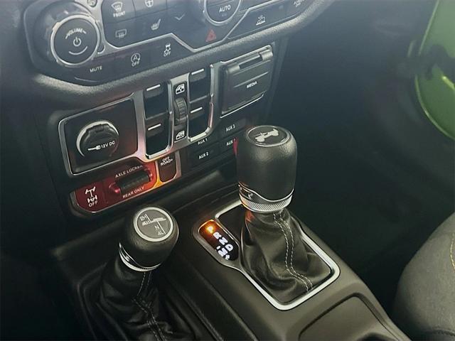 new 2025 Jeep Wrangler car, priced at $43,166