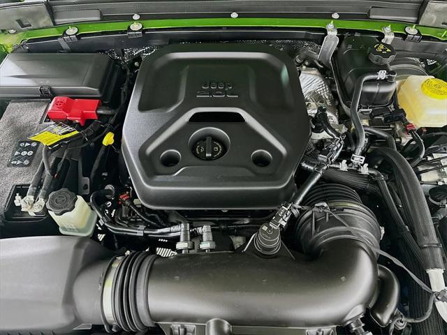 new 2025 Jeep Wrangler car, priced at $43,166