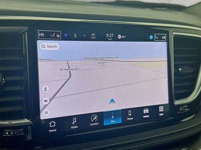 new 2025 Chrysler Pacifica Hybrid car, priced at $54,597